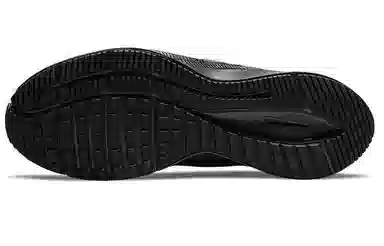 Nike Quest 4 Black Gold