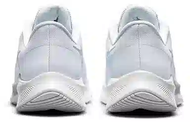 Nike Quest 4 Light Blue