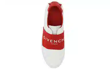 GIVENCHY