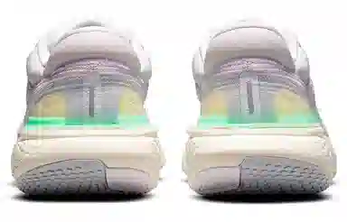 Nike Invincible Run 1 Flyknit