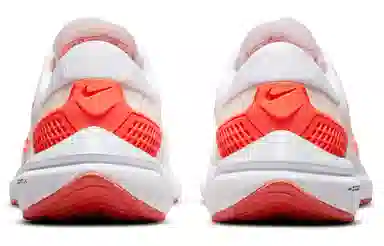 Nike Air Zoom Vomero 15