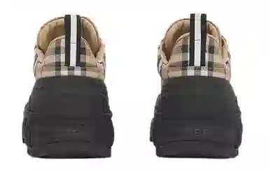 Burberry ArthurVintage