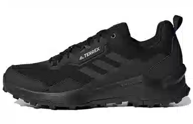 x adidas Terrex Ax4