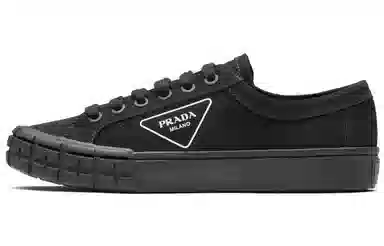 PRADA Wheel Black