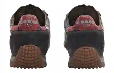 diadora