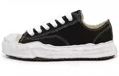 MIHARA YASUHIRO Low Top Black Distressed