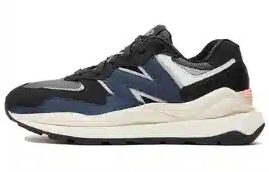 New Balance 5740