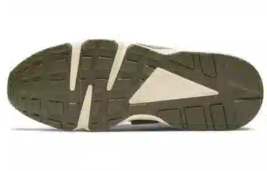 Stussy x Nike Huarache LE QS "Desert Oak"