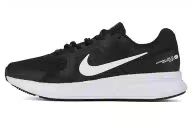 Nike Run Swift 2 Black White