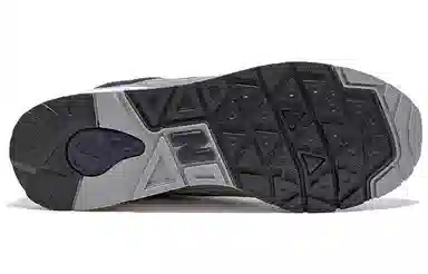 New Balance 1600 Grey