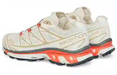 SALOMON XT-6