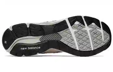 New Balance NB 920