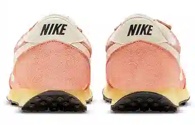 Nike Daybreak "Light Madder Root"