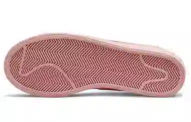 Nike Blazer Low Platform Pink