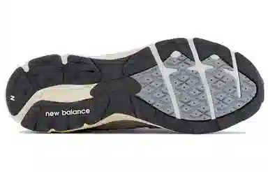 New Balance Teddy MadeNB 990 V3