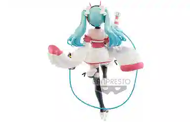 BANPRESTO ver 2020 18cm