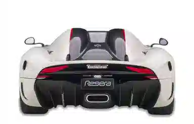 AUTOart 118 KOENIGSEGG REGERA