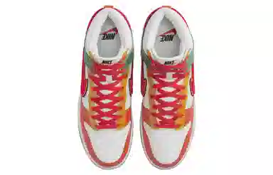 Nike Dunk Retro "Chenille Swoosh"