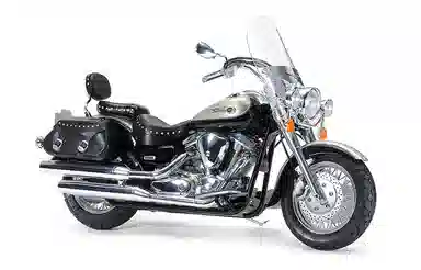 112 XV1600 Road Star Custom