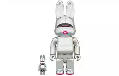 BERBRICK x HajimeSorayama RBBRICK Sexy Robot Gold