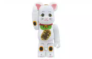 BE@RBRICK Maneki Neko Flocky White