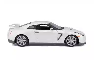118 NISSAN GT-R