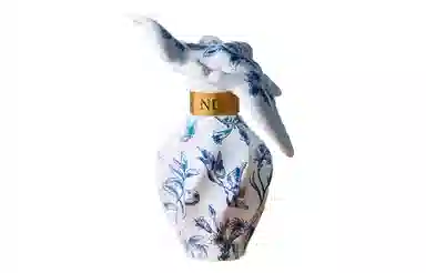 Nina Ricci Antoinette Poisson