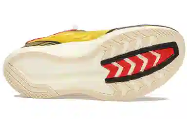 Diet Starts Monday x Saucony Endorphin Pro DSM