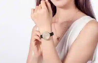 CITIZEN 31mm EM0608-42X