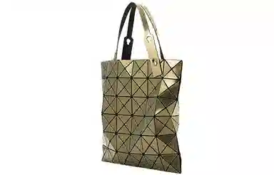 ISSEY MIYAKE Tote