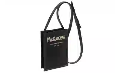 Alexander McQueen McQueen Graffiti