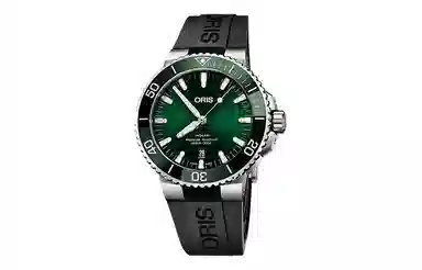 Oris Aquis Date 73377664157MB