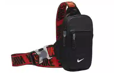Nike Sportswear Essentials