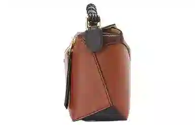 LOEWE Puzzle Edge