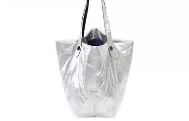 COMBACK noonecan tote