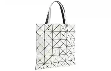 ISSEY MIYAKE Lucent Tote