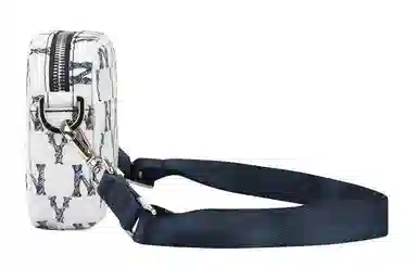 MLB Monogram Crayon NY