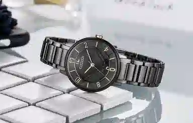 CITIZEN 31mm EM0528-82H