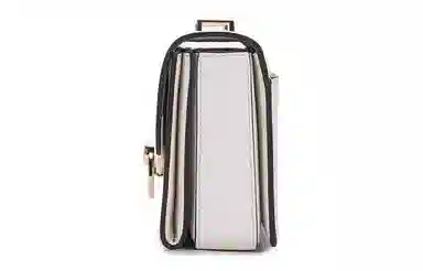 MICHAEL KORS MK Hendrix Logo