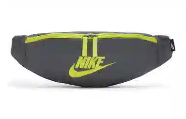 Nike Heritage Hip