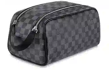 LOUIS VUITTON DOPP