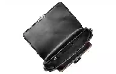 MICHAEL KORS MK Bradshaw Logo