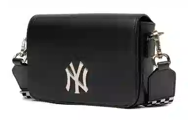 MLB NY Yankees Logo Shoulder Bag Black