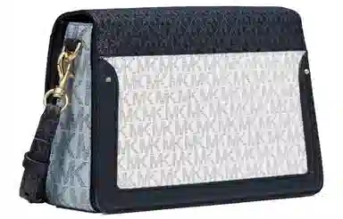 MICHAEL KORS MK Jessie Logo