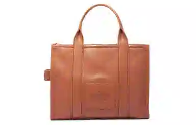 MARC JACOBS The Traveler Tote