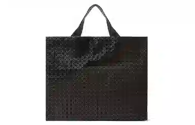 ISSEY MIYAKE KuroCart Tote