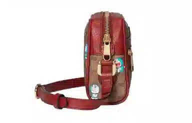 GUCCI x DoraemonA Logo