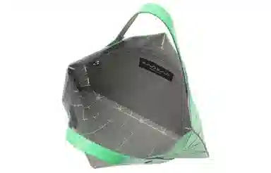 ISSEY MIYAKE Lucent Tote