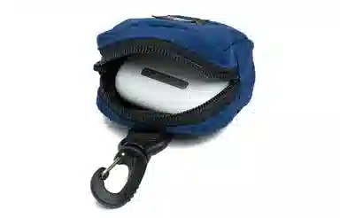 the MAD HATcher Mini Pouch Black/Blue