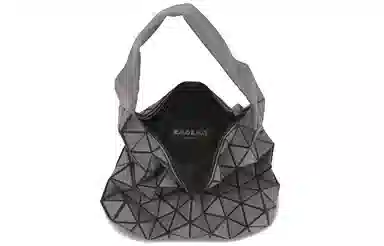 ISSEY MIYAKE Baguette